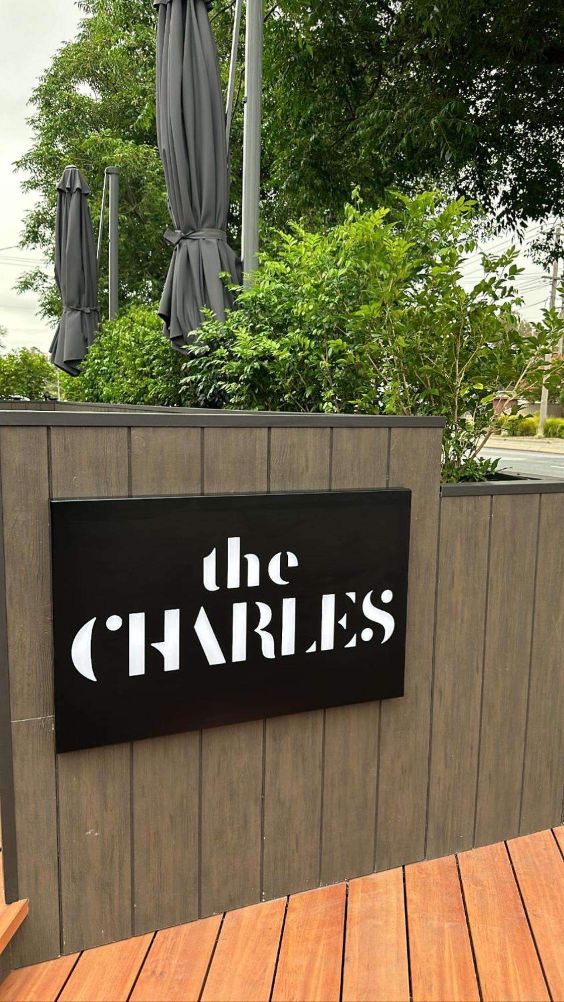 فندق The Charles واجا واجا المظهر الخارجي الصورة